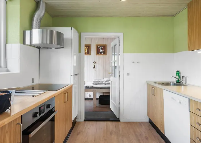 2 Bedroom Cozy In Vaeggerlose *