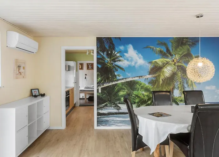 2 Bedroom Cozy In Vaeggerlose * Bøtø By