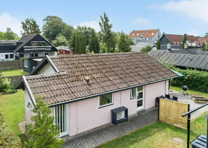 2 Bedroom Cozy In Vaeggerlose بيت للعطل *